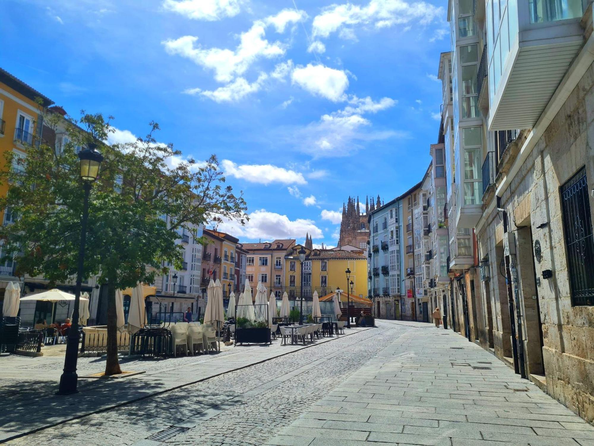 Отель Urban Бургос Экстерьер фото